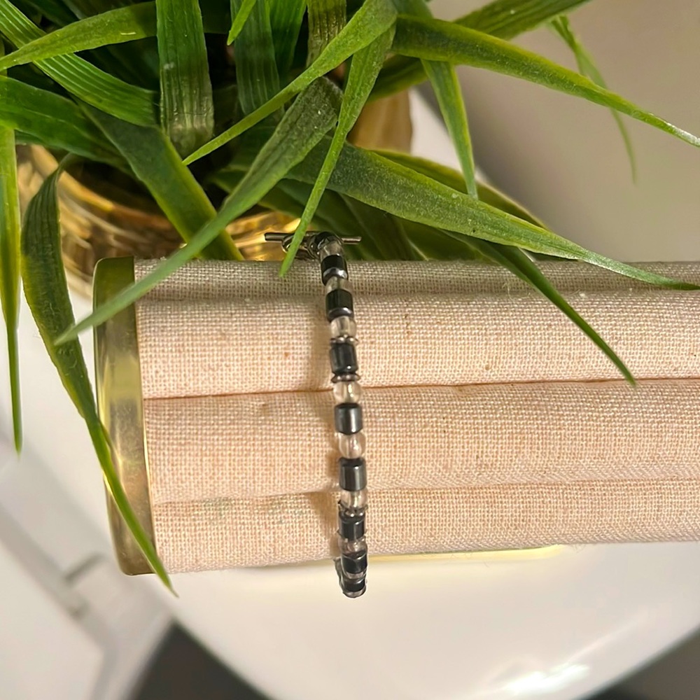 Bracelet - Silver with Black and Clear shiny beads